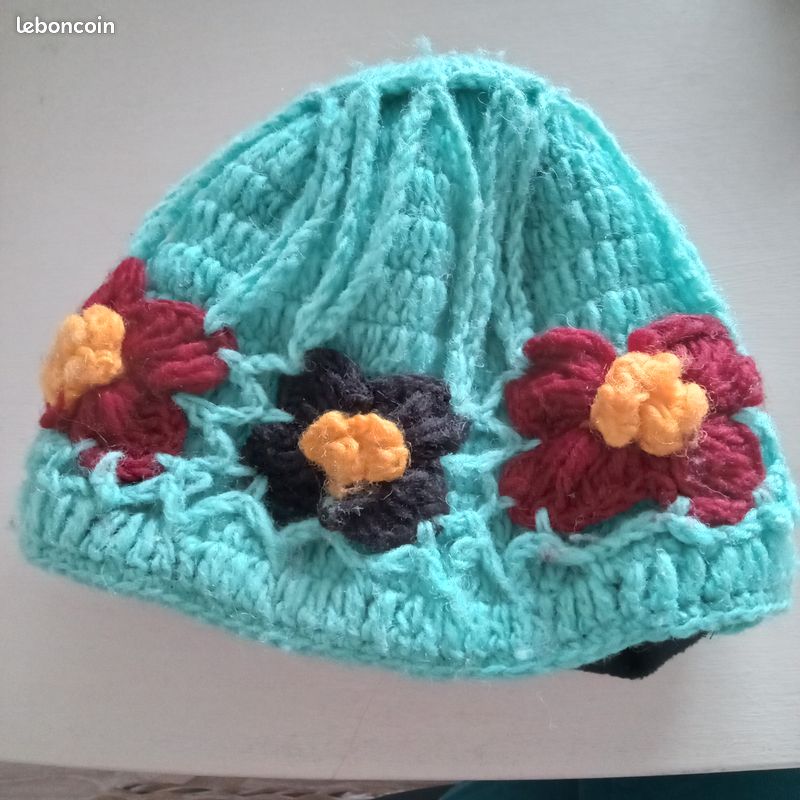 Bonnet en laine (image 1)