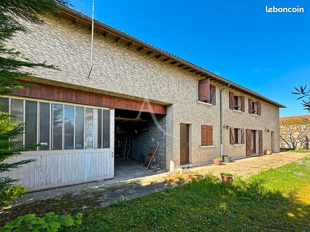Maison 5 pièces 140 m² · à Carrières-sous-Poissy · 140 m² · 367 500 €