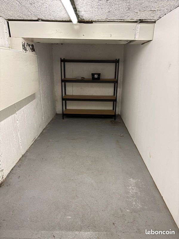 Local commercial 1 pièce 11 m² · à La Baule-Escoublac · 11 m² · 19 500 €