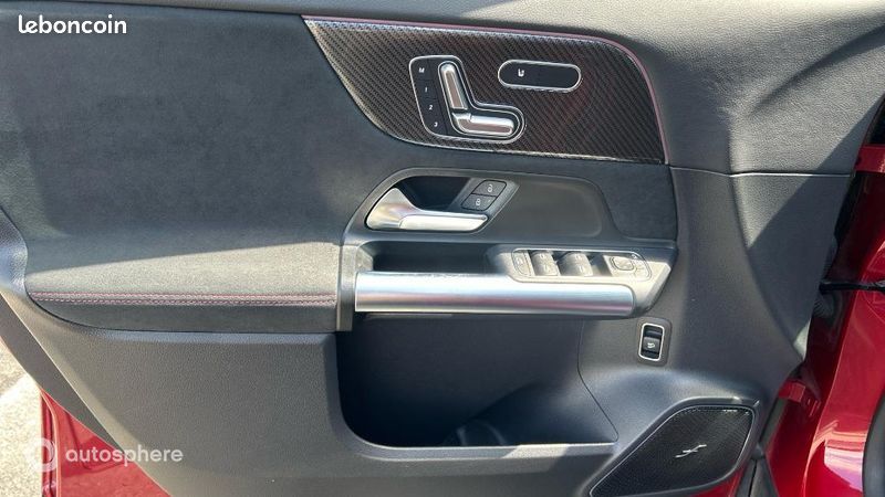Mercedes Gla 200 d 150ch AMG Line 8G-DCT (image 17)