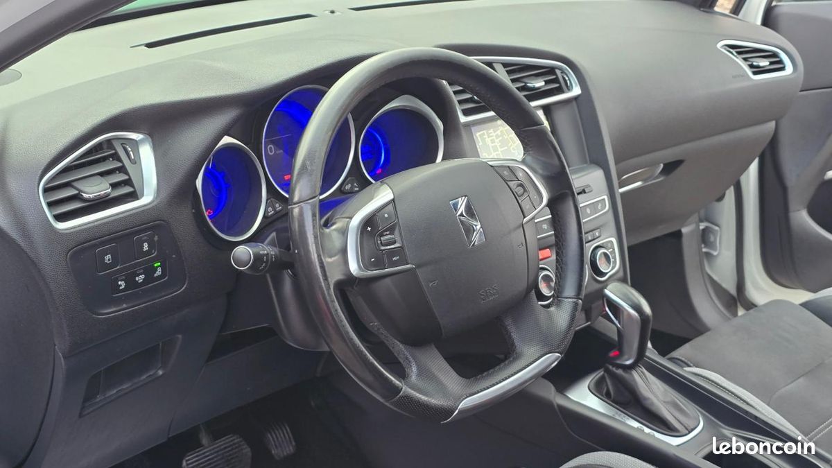 DS 4 SoChic (image 32)