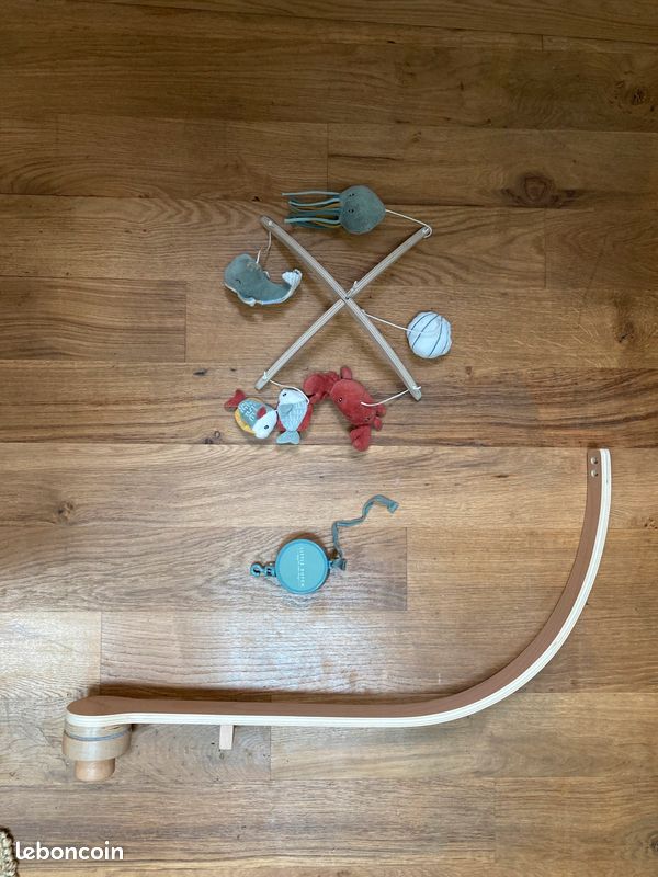 Mobile musical en bois Ocean Blue – Little Dutch (image 7)