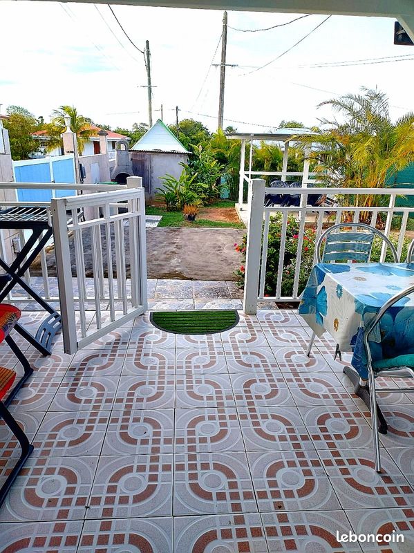 Maison 2 pièces 44 m² · à Le Moule · 44 m² · 850 €/mois