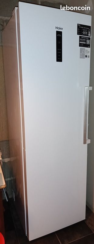 Congélateur armoire Haier 301 L No Frost – garantie oct. 2027 (image 1)