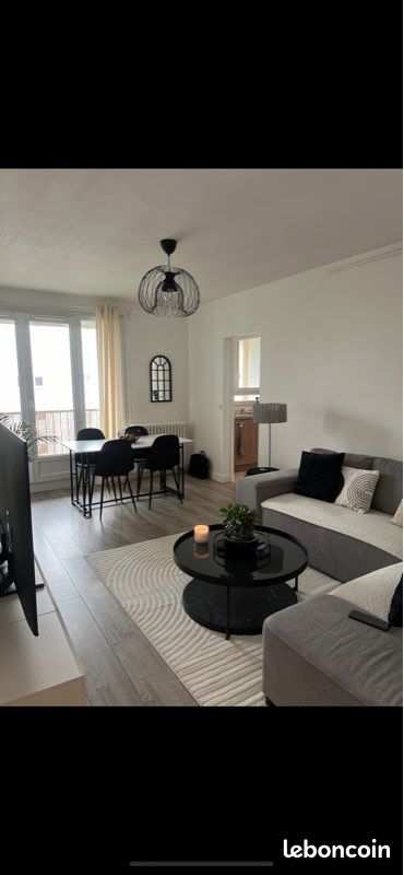 Appartement 2 pièce(s) 48 m²à louer Mitry-mory