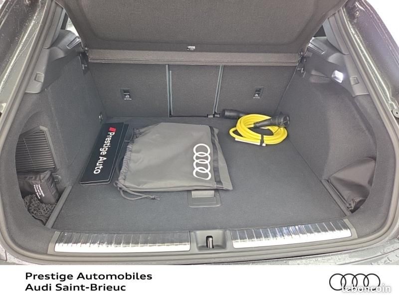 Audi Q3 1.5 e-hybrid 272ch S line S tronic 6 (image 9)