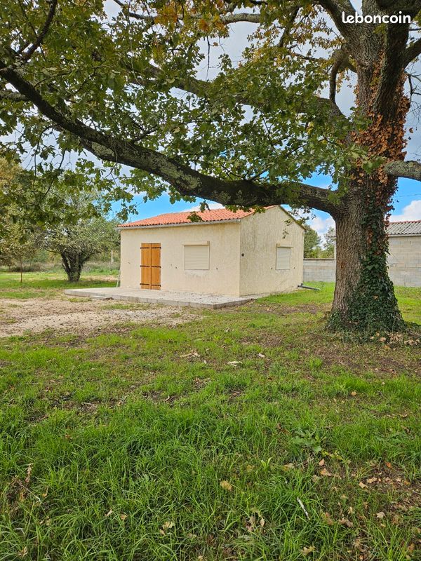 Maison 2 pièces 40 m² · à Saint-Pierre-du-Palais · 40 m² · 600 €/mois