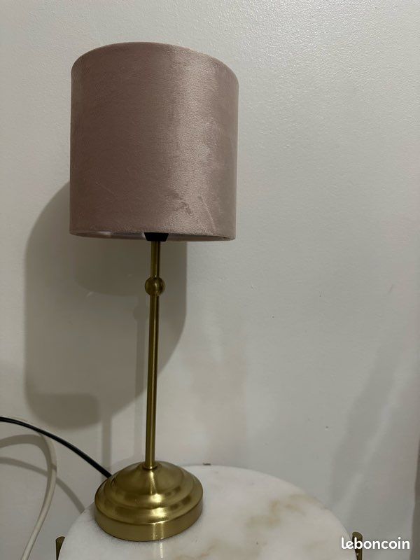 Lampe de chevet (image 1)