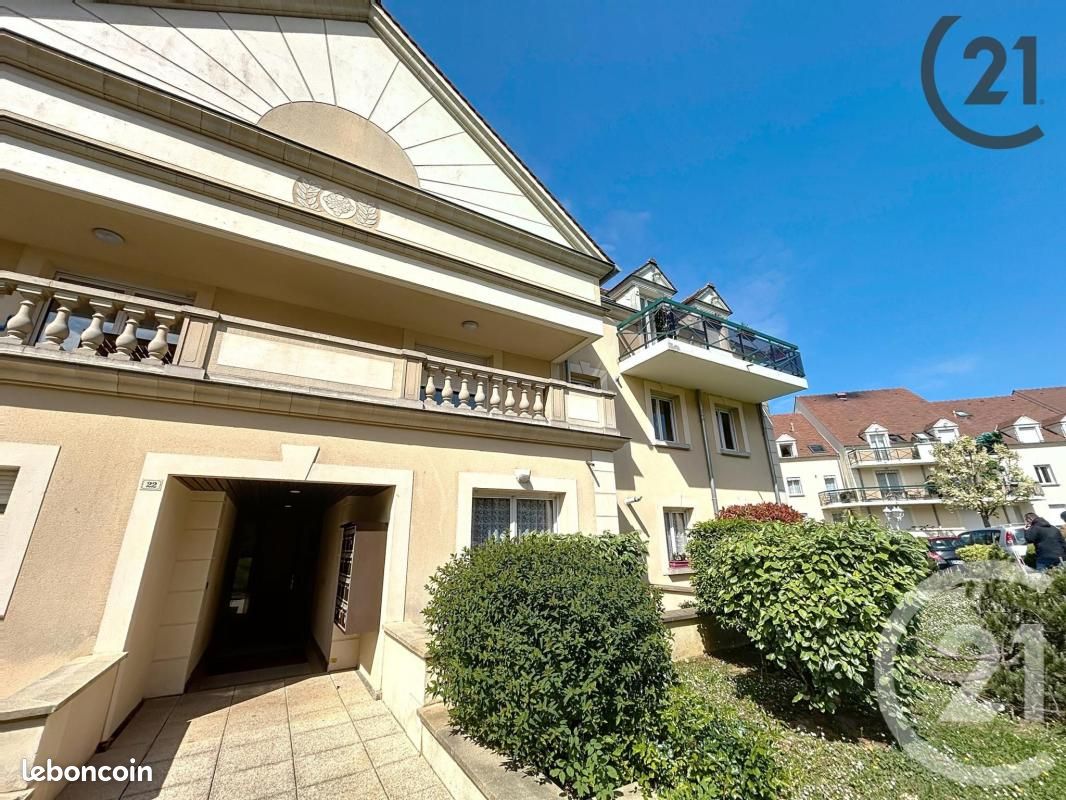 Appartement a louer brie-comte-robert - 3 pièce(s) - 57 m2 - Surfyn