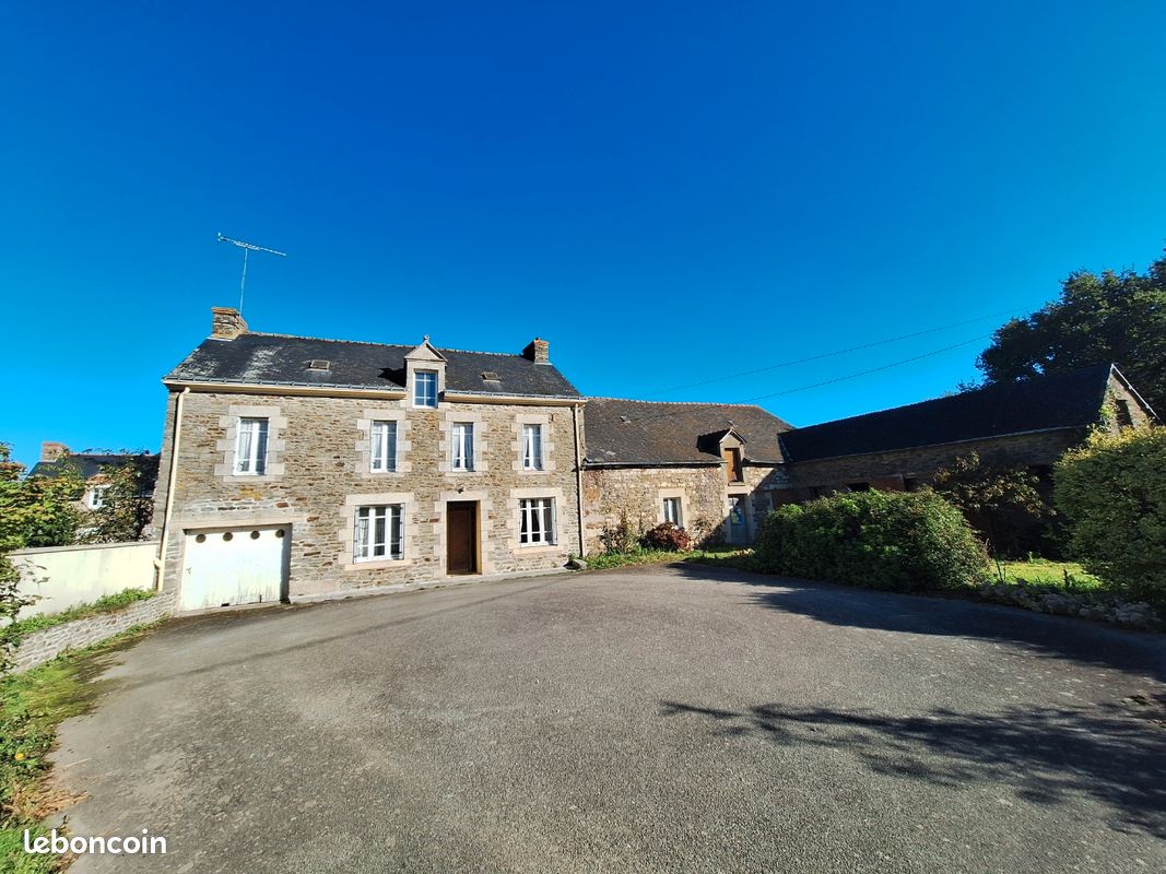 Maison 7 pièces 115 m² · à Saint-Étienne-du-Gué-de-l'Isle · 115 m² · 90 000 €