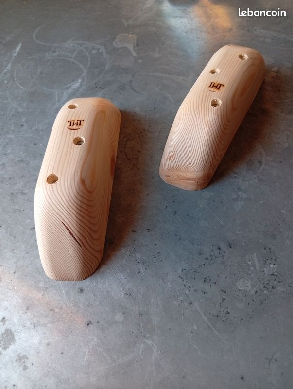 Paire de prises d'escalade en bois, mélèze (image 1)