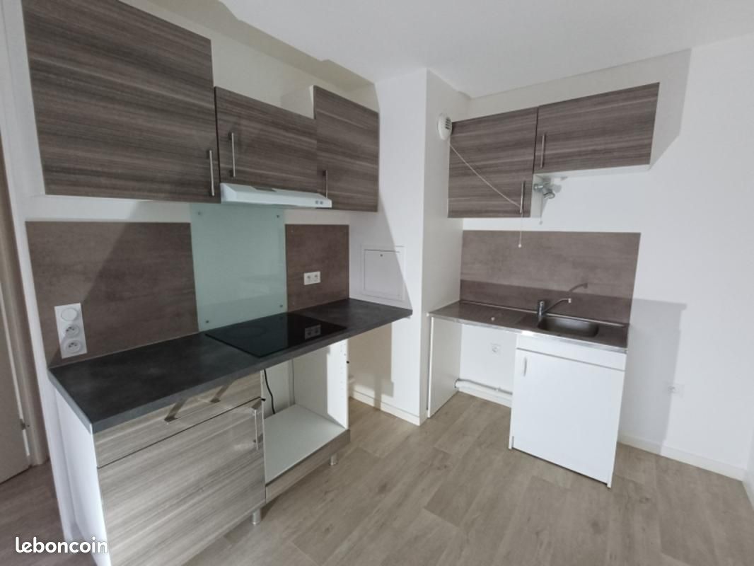 Appartement a louer jouy-le-moutier - 2 pièce(s) - 43 m2 - Surfyn