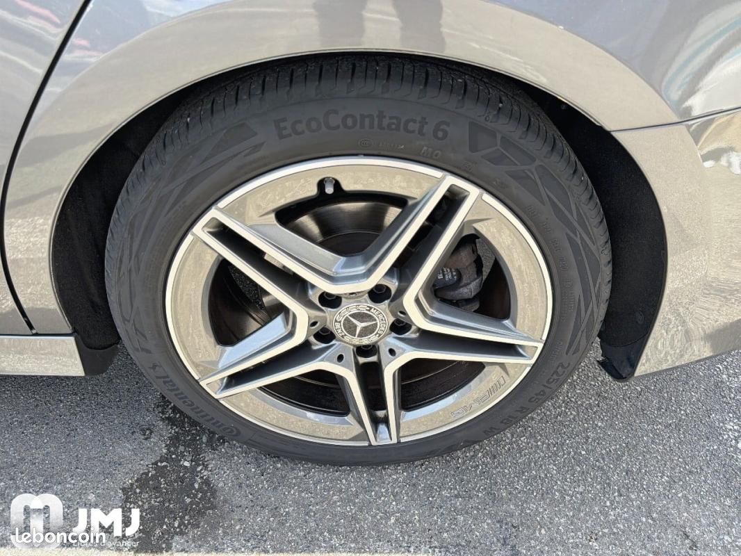 Mercedes Classe A Berline 200 7G-DCT AMG Line (image 7)