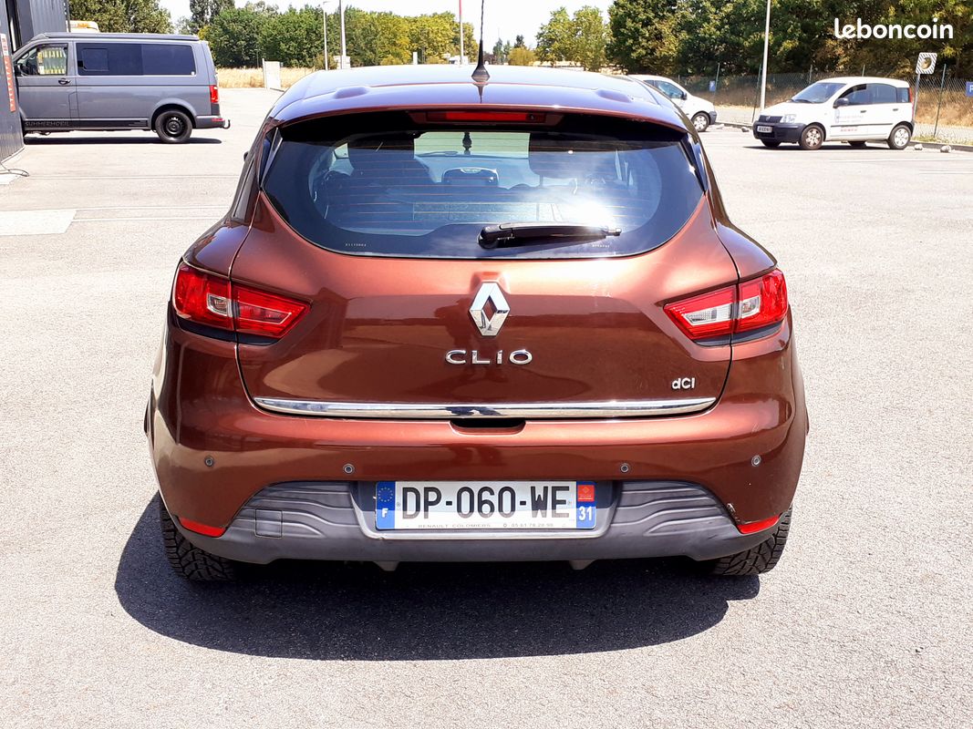 Clio dynamique 90 cv dci, factures et historiques archivés depuis 70.000 kms (image 3)