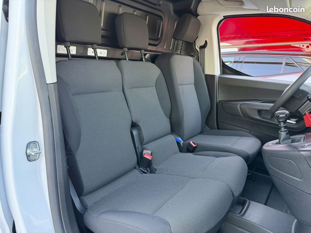 Citroën Berlingo (3) 1.5 BLUEHDI 100 Taille M PLUS (image 18)