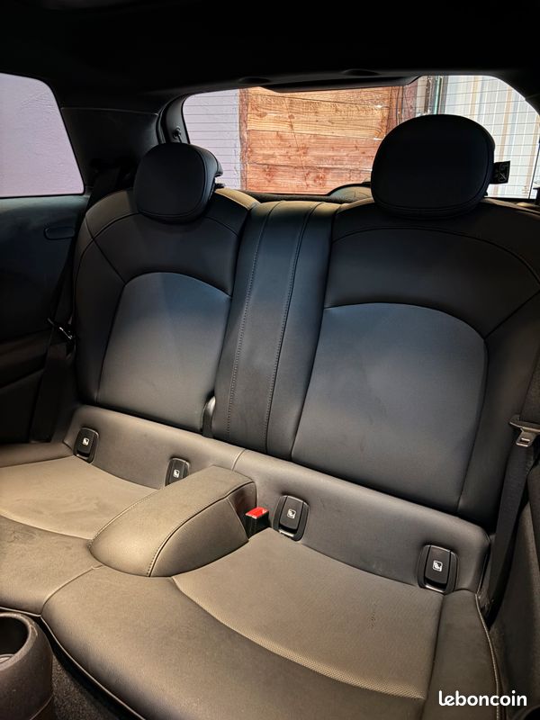 MINI Cooper 136 ch BVA7 2022 (image 13)