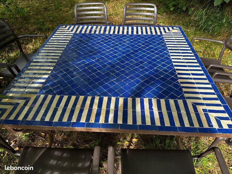 Table en zelliges (image 1)