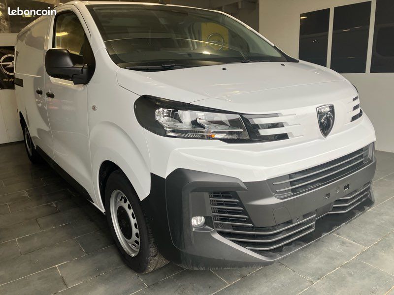 23200 HT-Peugeot expert 10 kms hdi 120 ch CarPlay caméra attelage (image 1)