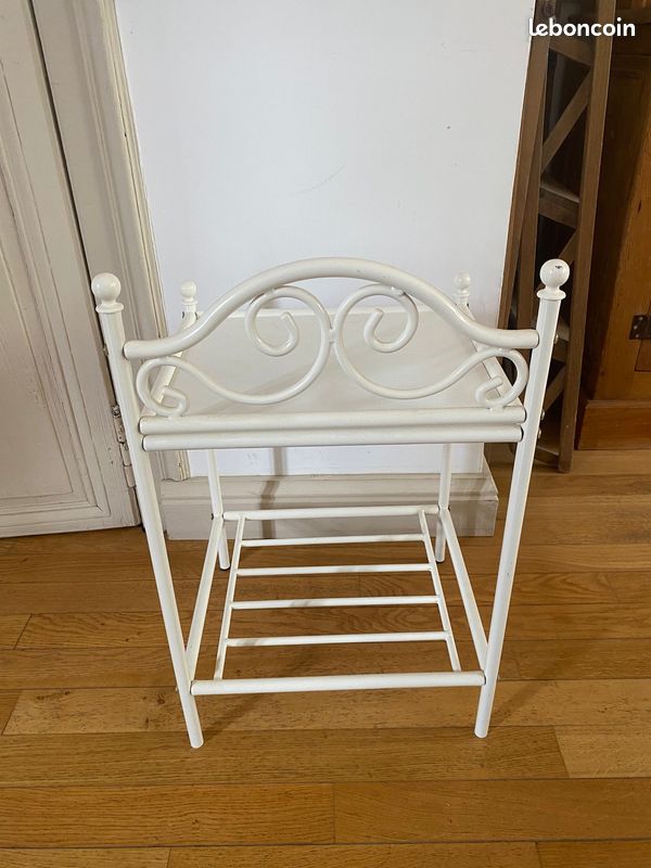 Table de chevet (image 2)
