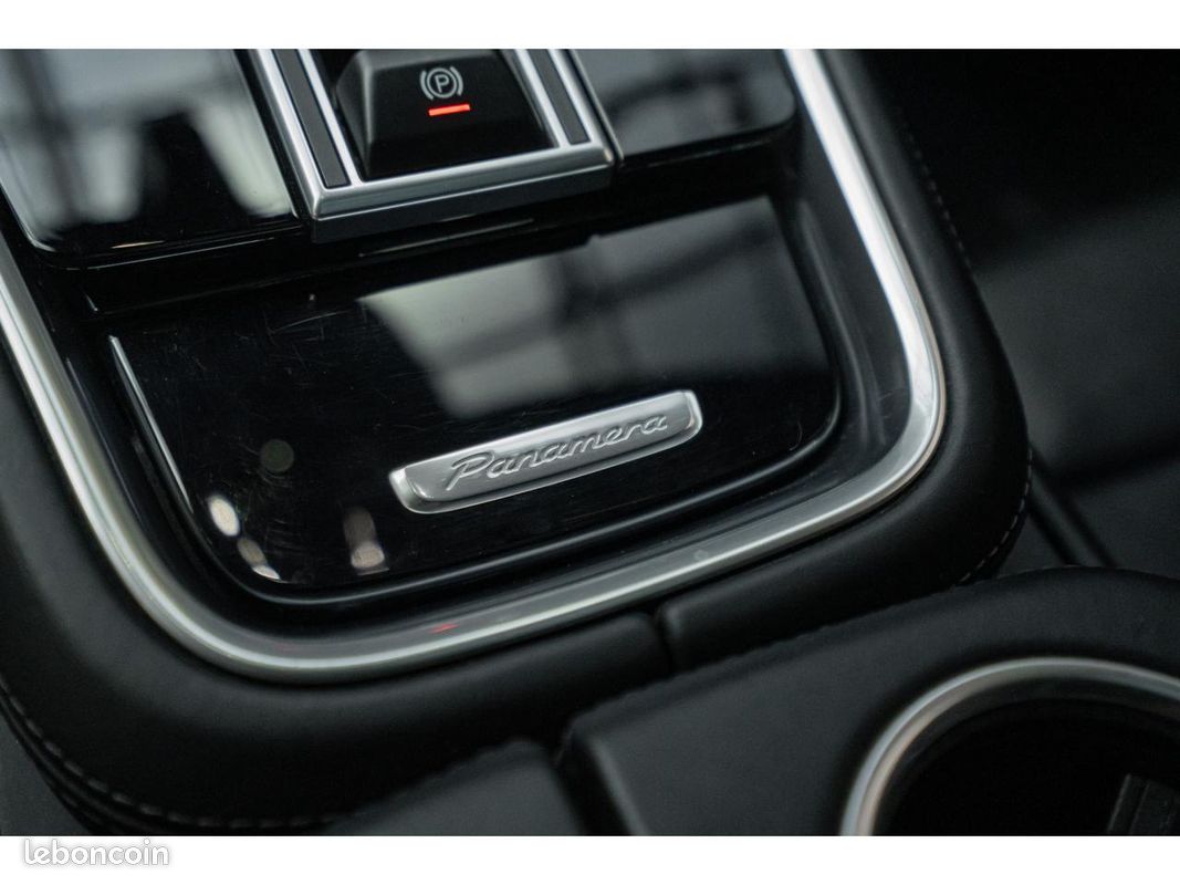 PORSCHE PANAMERA Sport Turismo 2.9i V6 - 330 - BV PDK - Stop&Start SPORT TURISMO TYPE 971 BREAK 4 E-Hyb (image 27)