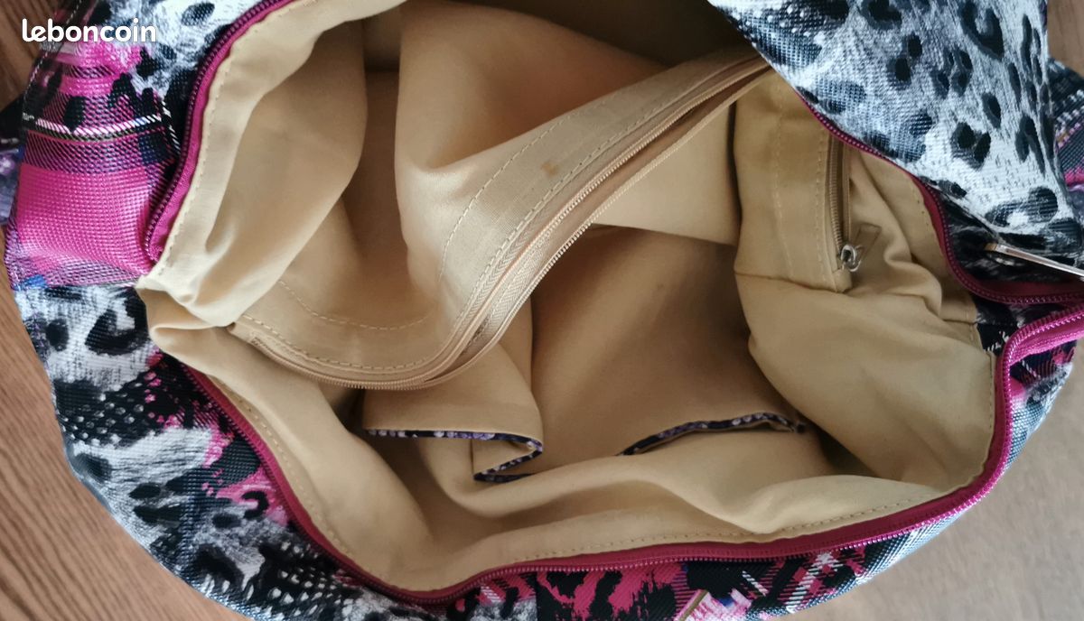 Sac à main ou bandoulière (image 4)