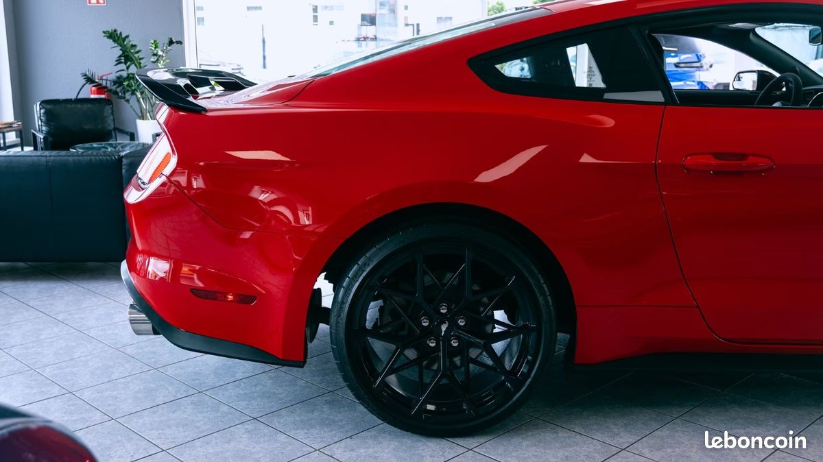 FORD Mustang FASTBACK 2.3 ECOBOOST PERFORMANCE 317CH BVA - KIT SHELBY GT350 - 18 900 KM (image 23)