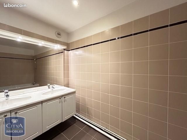 Appartement a louer saint-dizier - 4 pièce(s) - 102 m2 - Surfyn