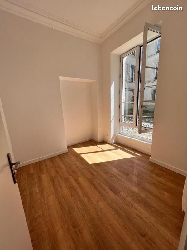 Appartement 2 pièces 35 m² · à Rueil-Malmaison · 35 m² · 950 €/mois