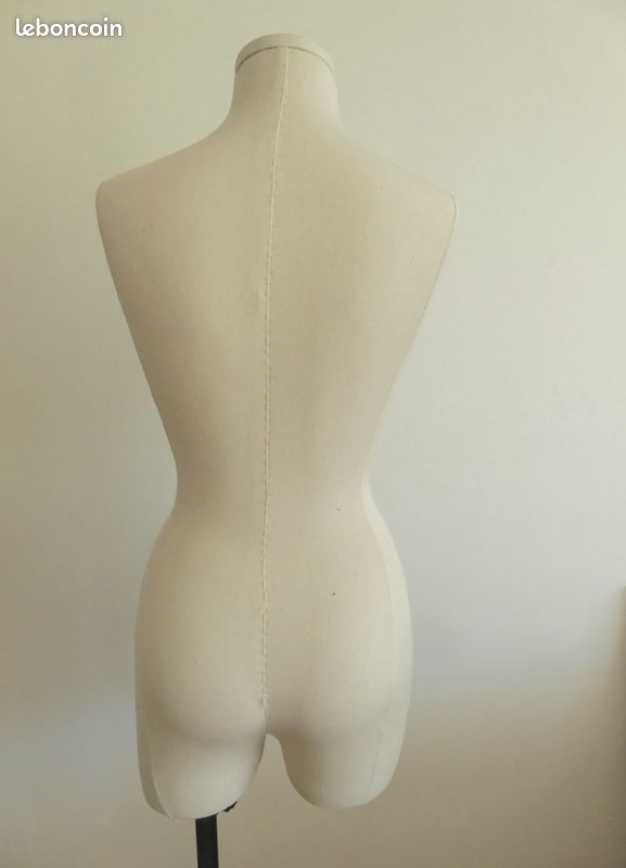 Mannequin de couture sur pied en fonte (image 2)