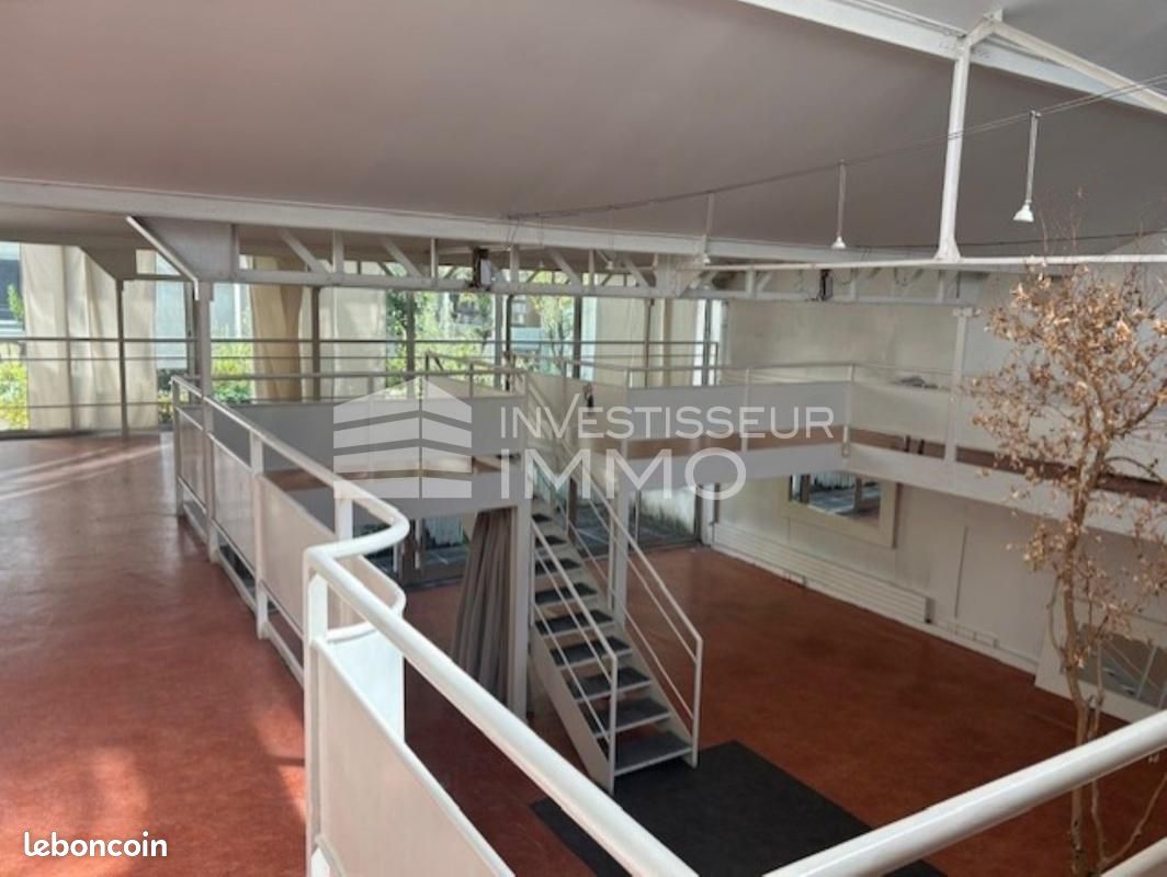 Bureaux 275 m² (image 8)
