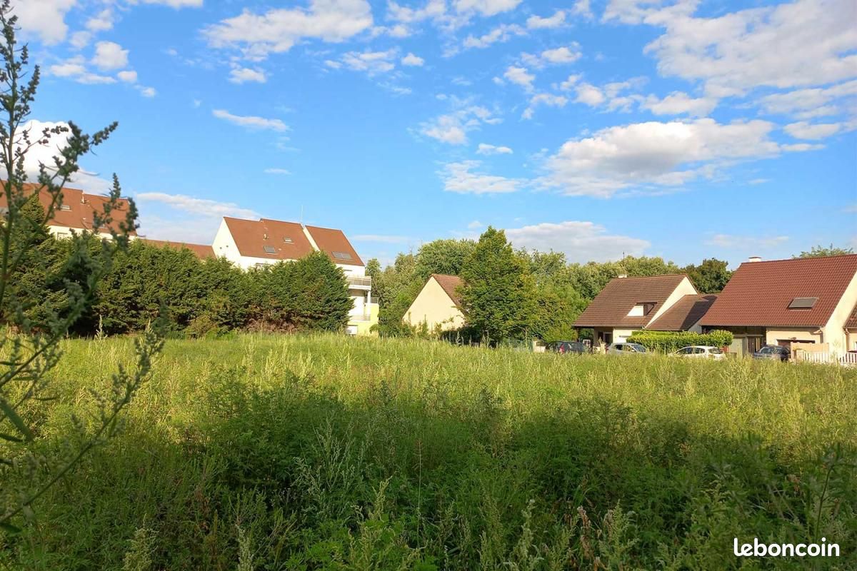 Terrain 372 m² Saint Remy · à Saint-Rémy · 42 780 €