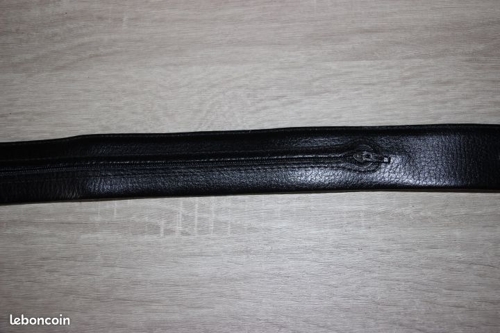 Ceinture noire à compartiment (image 7)