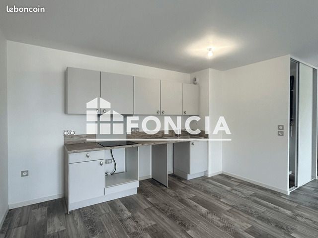 Appartement 2 pièces 55 m² · à Saint-Cyr-en-Val · 55 m² · 665 €