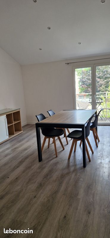 Appartement 4 pièces 87 m² · à La Celle-Saint-Cloud · 87 m² · 1 690 €/mois