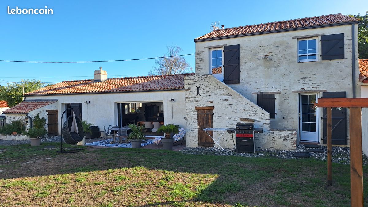 Maison 4 pièces 142 m² · à Villeneuve-en-Retz · 142 m² · 1 300 €/mois