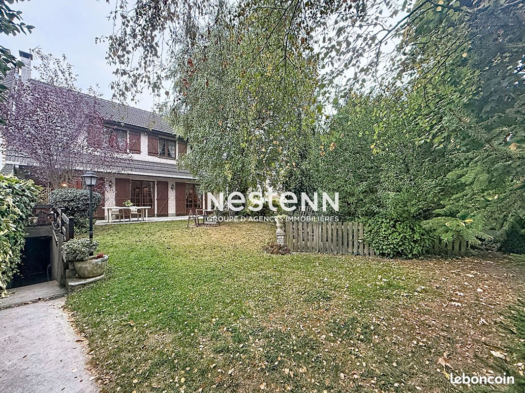 Maison 6 pièces 142 m² · à Arnouville · 142 m² · 389 000 €