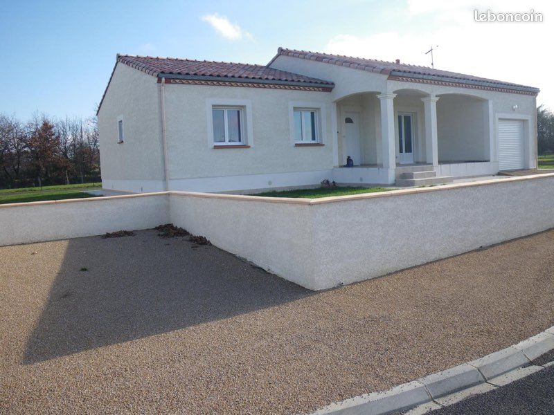 Maison 5 pièces 109 m² · à Soual · 109 m² · 977 €