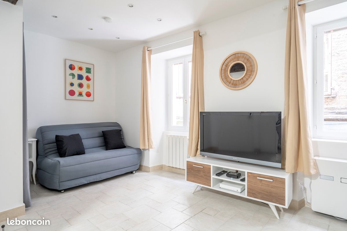 Appartement 1 pièce 17 m² · à Vence · 17 m² · 570 €/mois