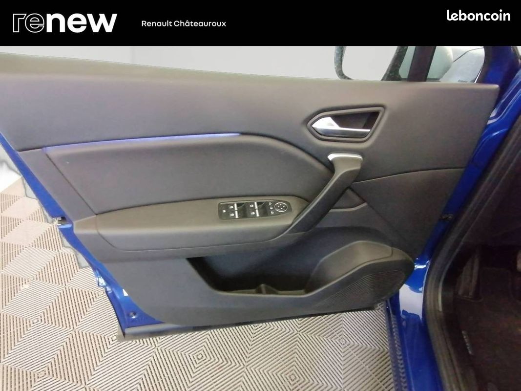 RENAULT Captur TCe 100 GPL - 21 Intens (image 27)