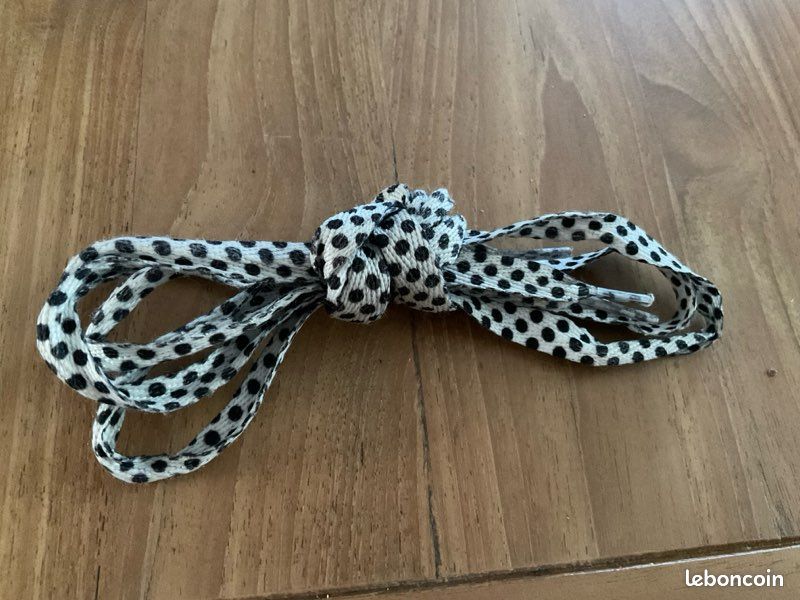 Lacet de chaussures (image 1)