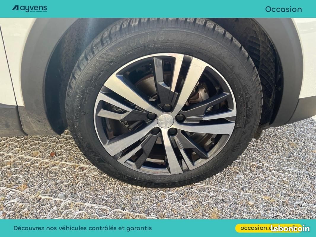 Peugeot 5008 1.2 PureTech 130ch S&S Allure Pack EAT8 (image 2)