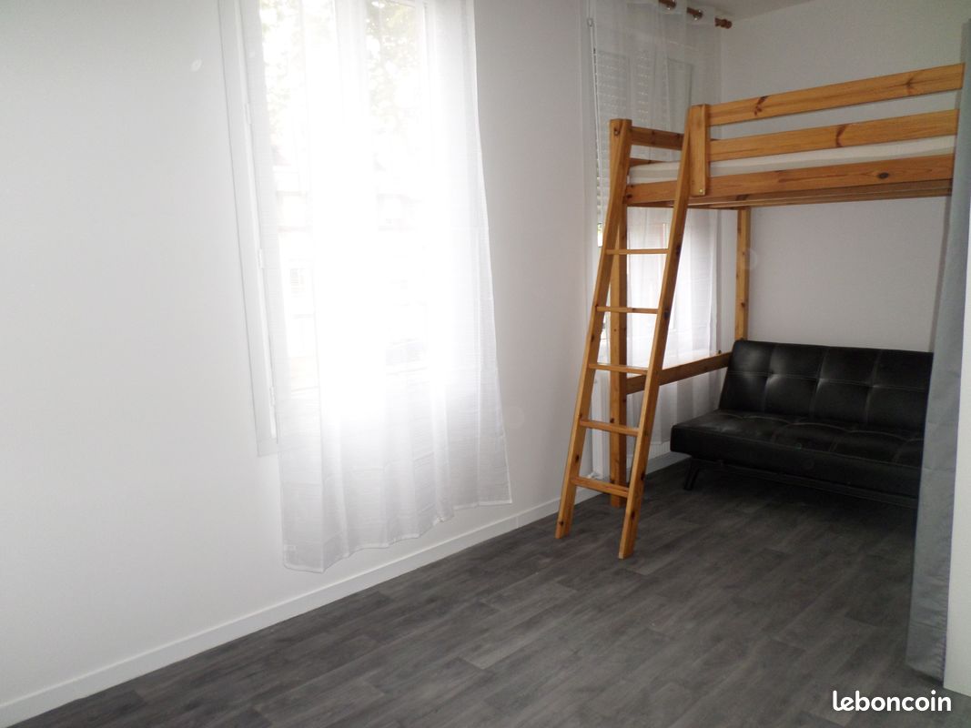 Appartement 1 pièce 18 m² · à Amiens · 18 m² · 500 €