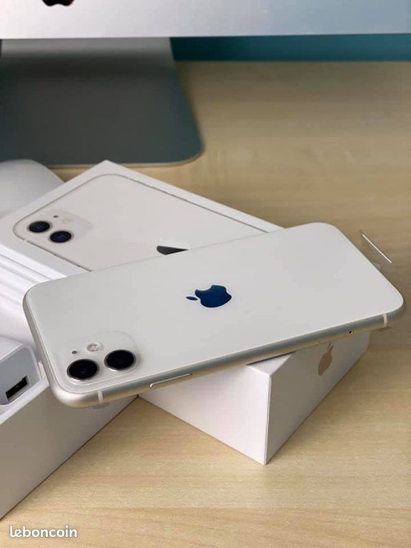 IPhone 11 (image 2)