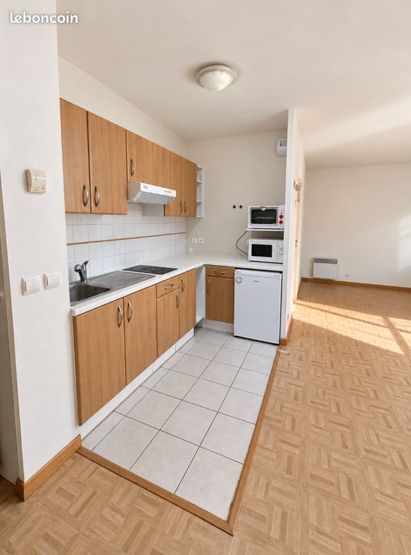 Appartement 1 pièce 36 m² · à Le Bourget · 36 m² · 900 €/mois
