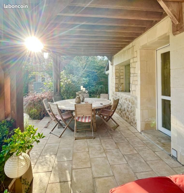 Maison 8 pièces 260 m² · à Tracy-le-Mont · 260 m² · 369 000 €