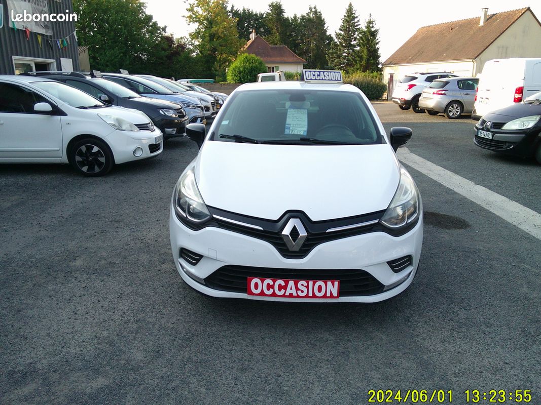 Renault clio iv 0.9 tce 90 ch limited (image 1)