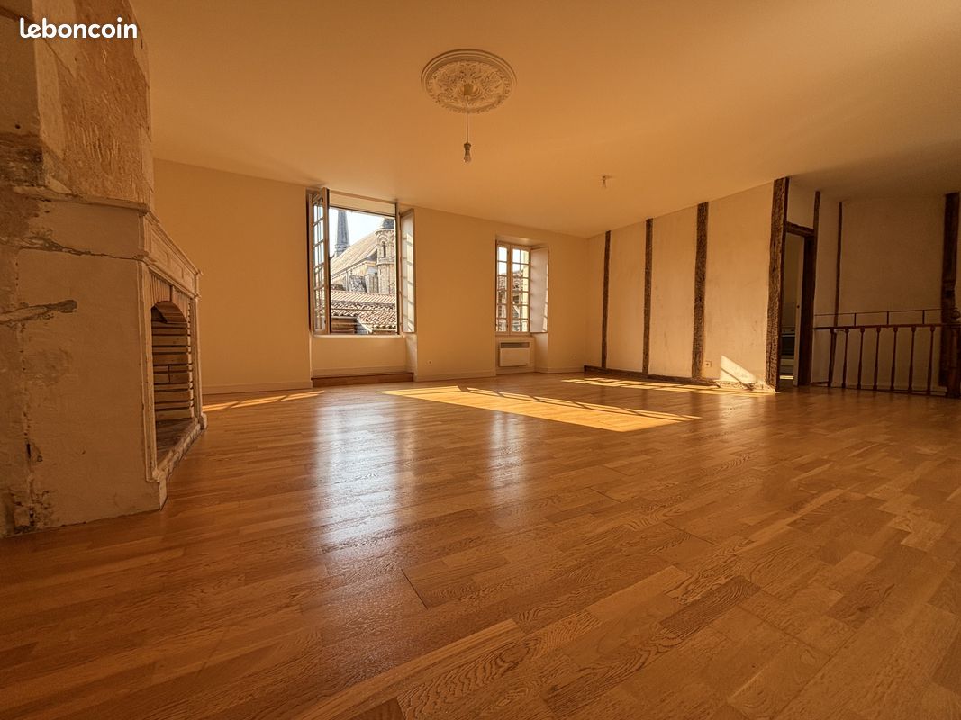 Appartement 3 pièces 79 m² · à Poitiers · 79 m² · 207 900 €