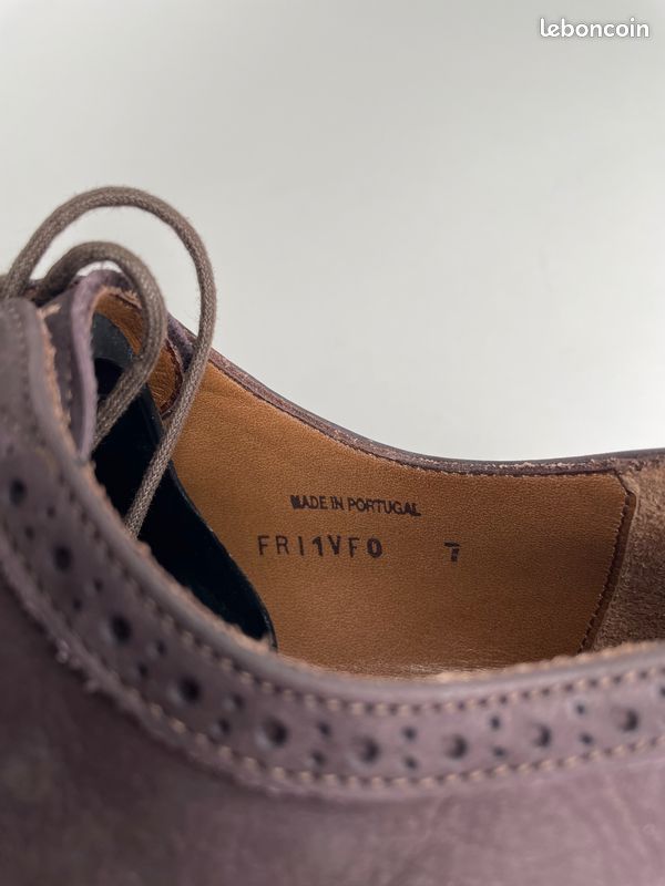 Derbies souples type Richelieu de la marque Lanvin en veau foulonné de couleur violette/aubergine taille 41 (image 9)
