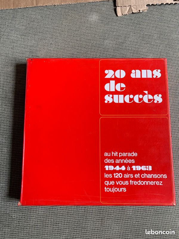Coffret hit parade 20 ans de succès (image 1)