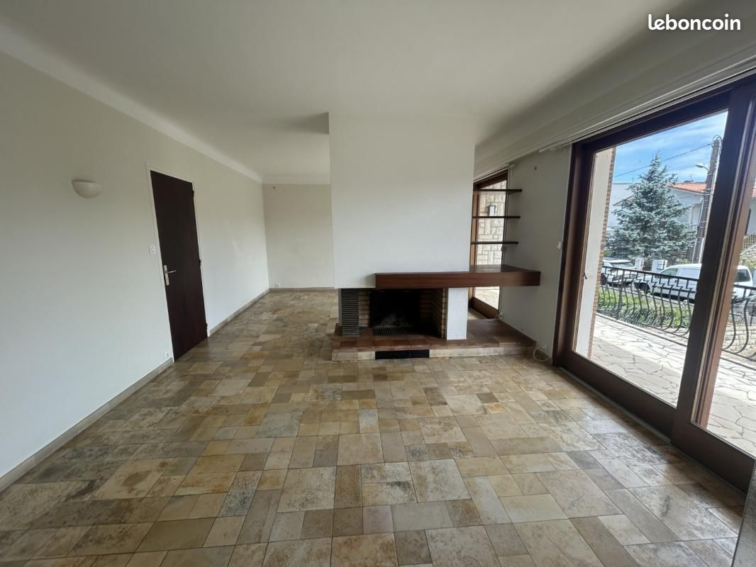 Maison 110 m² · à Dax · 110 m² · 1 050 €/mois
